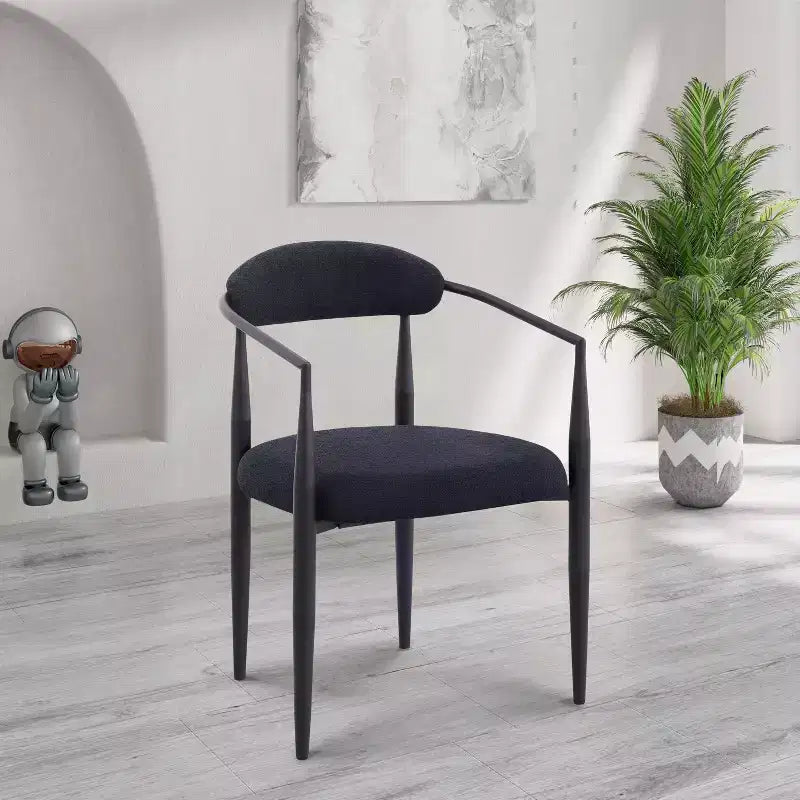 2 PCS Kitchen Chairs with Matte Metal Legs,Boucle Dining Chairs with Open & Curved Backrest,Ergonomic Dining Room Chairs for Living Room