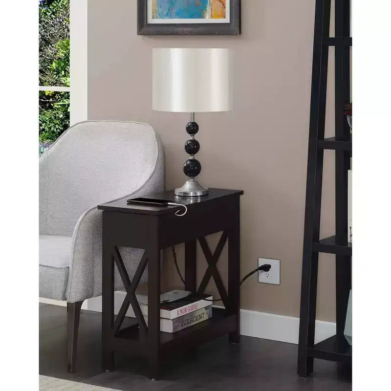Oxford Flip Top End Table with Charging Station
